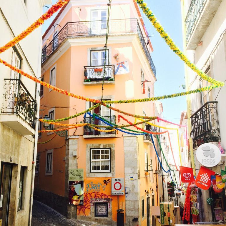 Ferienwohnung Alfama'S Nest Lisboa Zimmer foto